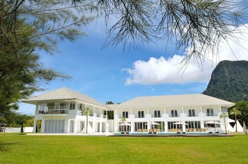 Внешний вид отеля Cove 55