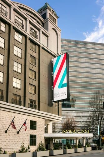 Внешний вид отеля The American Hotel Atlanta Downtown - a DoubleTree by Hilton в Атланте