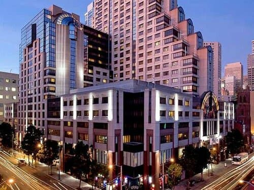 Внешний вид отеля San Francisco Marriott Marquis в Сан-Франциско