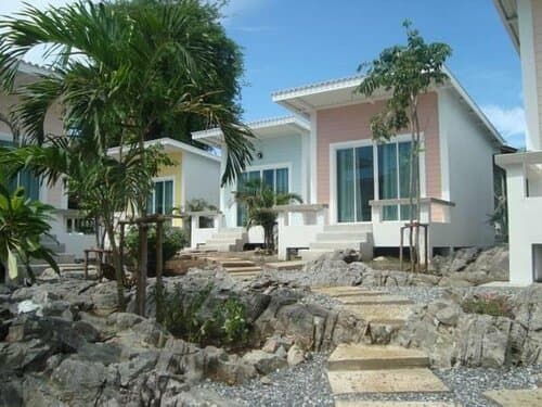 Внешний вид отеля Charlie's Bungalow