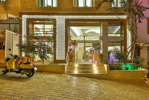 Внешний вид отеля Hotel Sonne в Каше