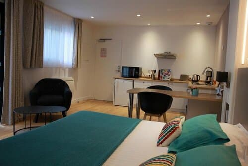 Внешний вид отеля Le Cornouaille Hotel