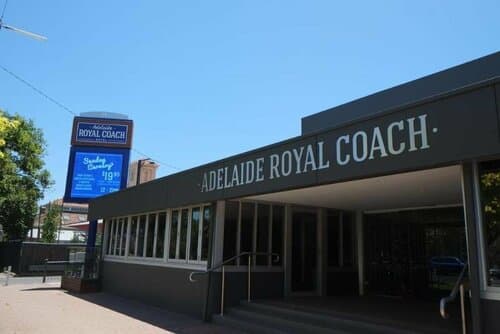 Внешний вид отеля Adelaide Royal Coach
