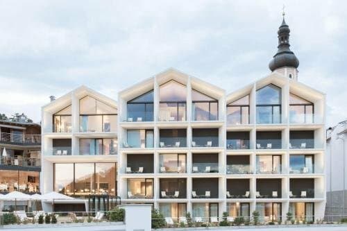 Внешний вид отеля Schgaguler Hotel в Кастельрутто