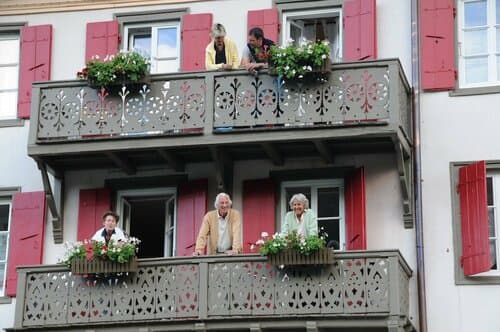Внешний вид отеля Swiss Historic Hotel du Pillon