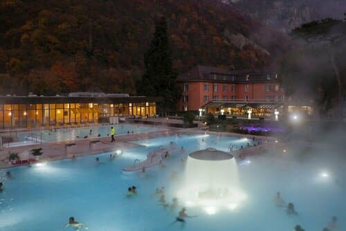 Внешний вид отеля Отель Grand des Bains de Lavey