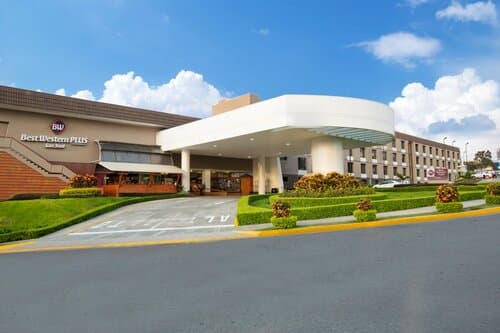 Внешний вид отеля Irazu Hotel & Studios