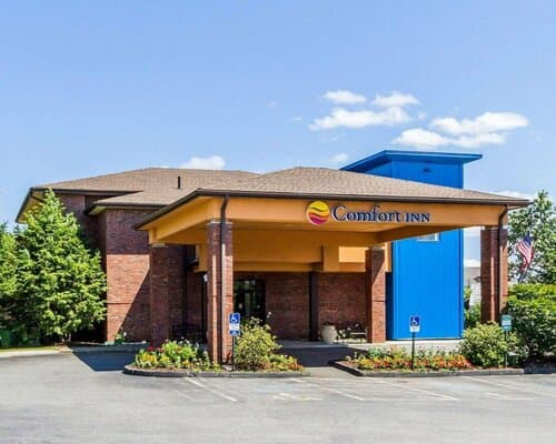 Внешний вид отеля Comfort Inn Ellsworth - Bar Harbor