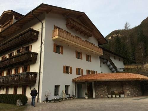 Внешний вид отеля Dolomitenhotel Weisslahnbad