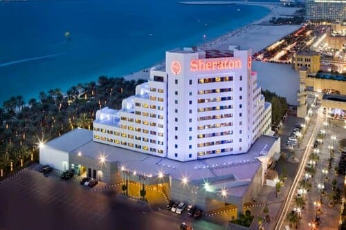 Внешний вид отеля Sheraton Jumeirah Beach Resort в Мерсе Дубае