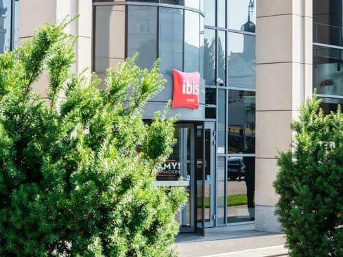 Внешний вид отеля Ibis Варшава Старе Мьясто в Варшаве