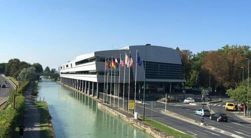 Внешний вид отеля Kyriad Reims Centre в Реймсе