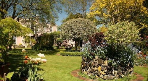 Внешний вид отеля Ocklynge Manor