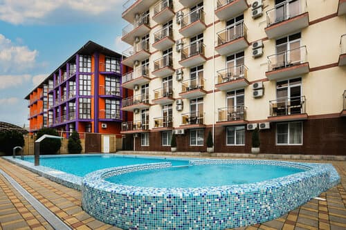 Внешний вид отеля Гала-Пальмира в Витязево