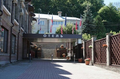 Внешний вид отеля Медведь в России