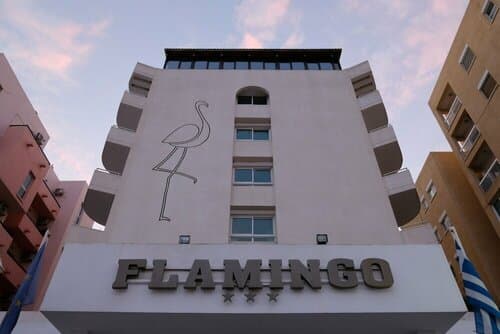 Внешний вид отеля Flamingo Beach Hotel