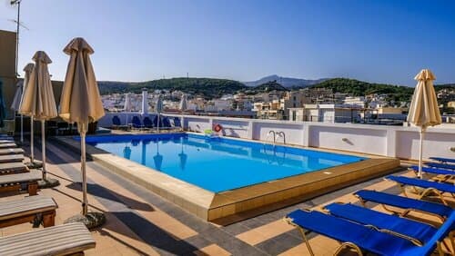 Внешний вид отеля Achillion Palace в Ретимноне