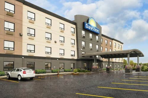 Внешний вид отеля Days Inn by Wyndham Regina Airport West в Реджайне