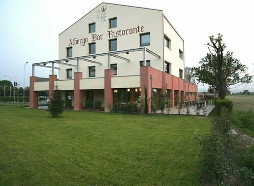 Внешний вид отеля Hotel Real Fini Baia Del Re в Модене