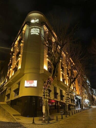 Внешний вид отеля Aprilis Deluxe Hotel в Фатихе