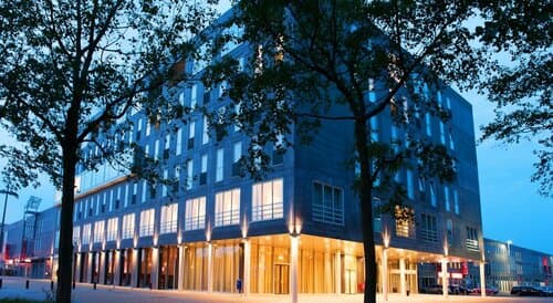 Внешний вид отеля Lumen Hotel Zwolle в Зволле