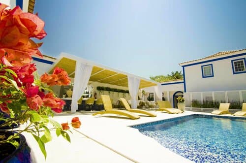 Внешний вид отеля Hotel Solar do Arco